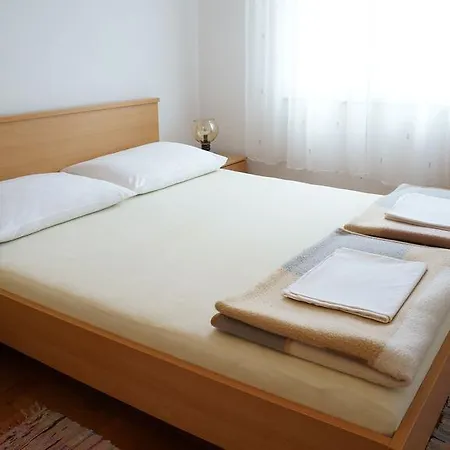Danica Guest house 3*